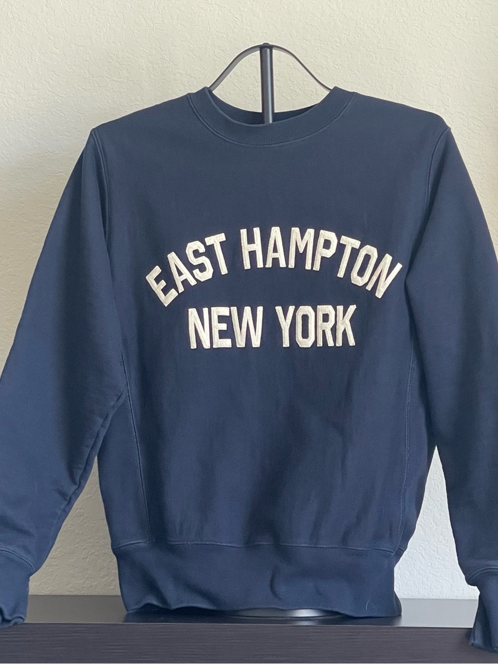 Champion Reverse Weave East Hampton New York Sweatshirt Navy Small
